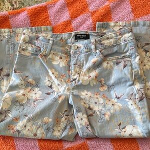 Nine West Women's Floral Straight Leg Capri Jeans - Light Blue